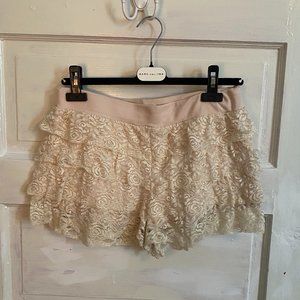 Cream Lace Shorts